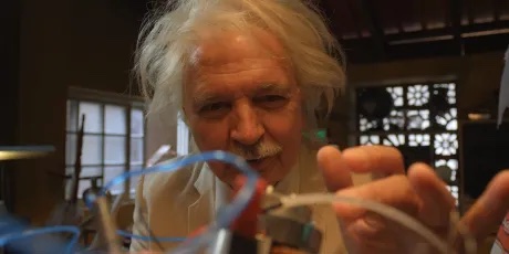 EMPIRION UMA AVENTURA COM EINSTEIN